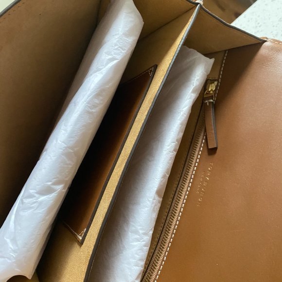 Tory Burch MILLER BASKET-WEAVE SHOULDER BAG - Picture 4 of 13